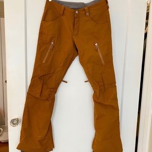 Button | Rust Ski Snowboard Slim Pants
